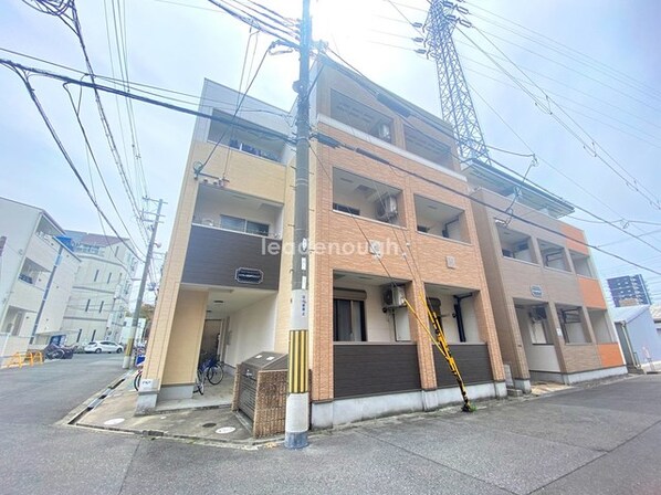 フジパレス杉本町EASTの物件外観写真